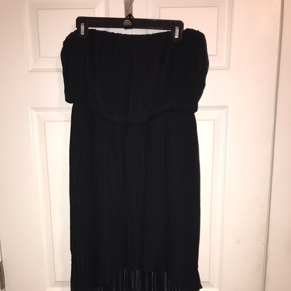 BCBG Women’s Black Strapless Cocktail Dress